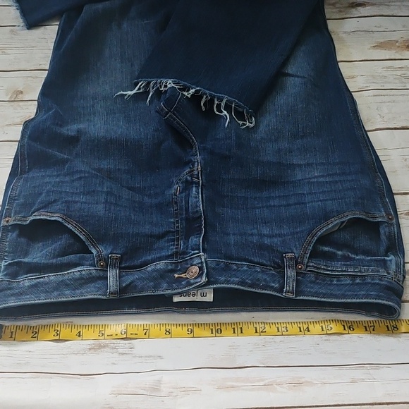 Maurices Mid-Fit Mid-Rise Straight Crop - Picture 11 of 13